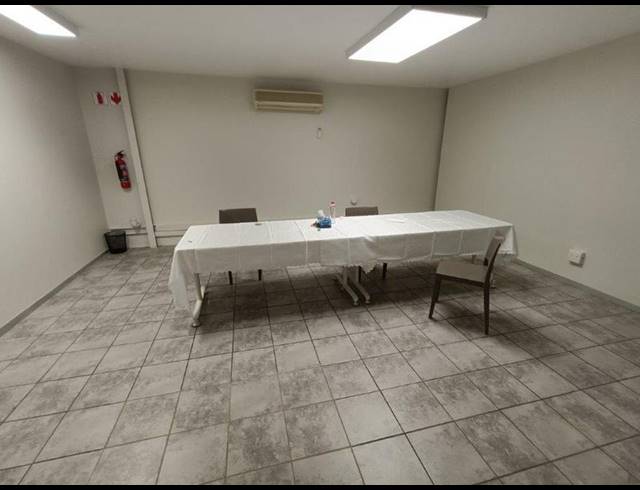 INDUSTRIAL PROPERTY TO RENT IN LASER PARK